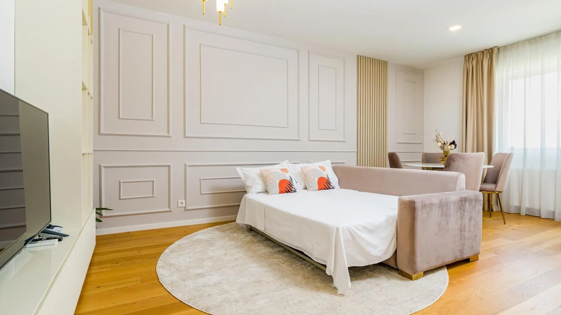 Mido Aviatie Park Apartments With Private Parking & Self Check-In Bucureşti România