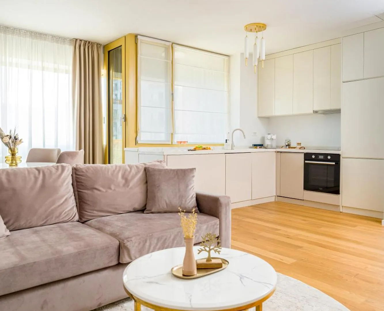 Mido Aviatie Park Apartments With Private Parking & Self Check-In Bucureşti România