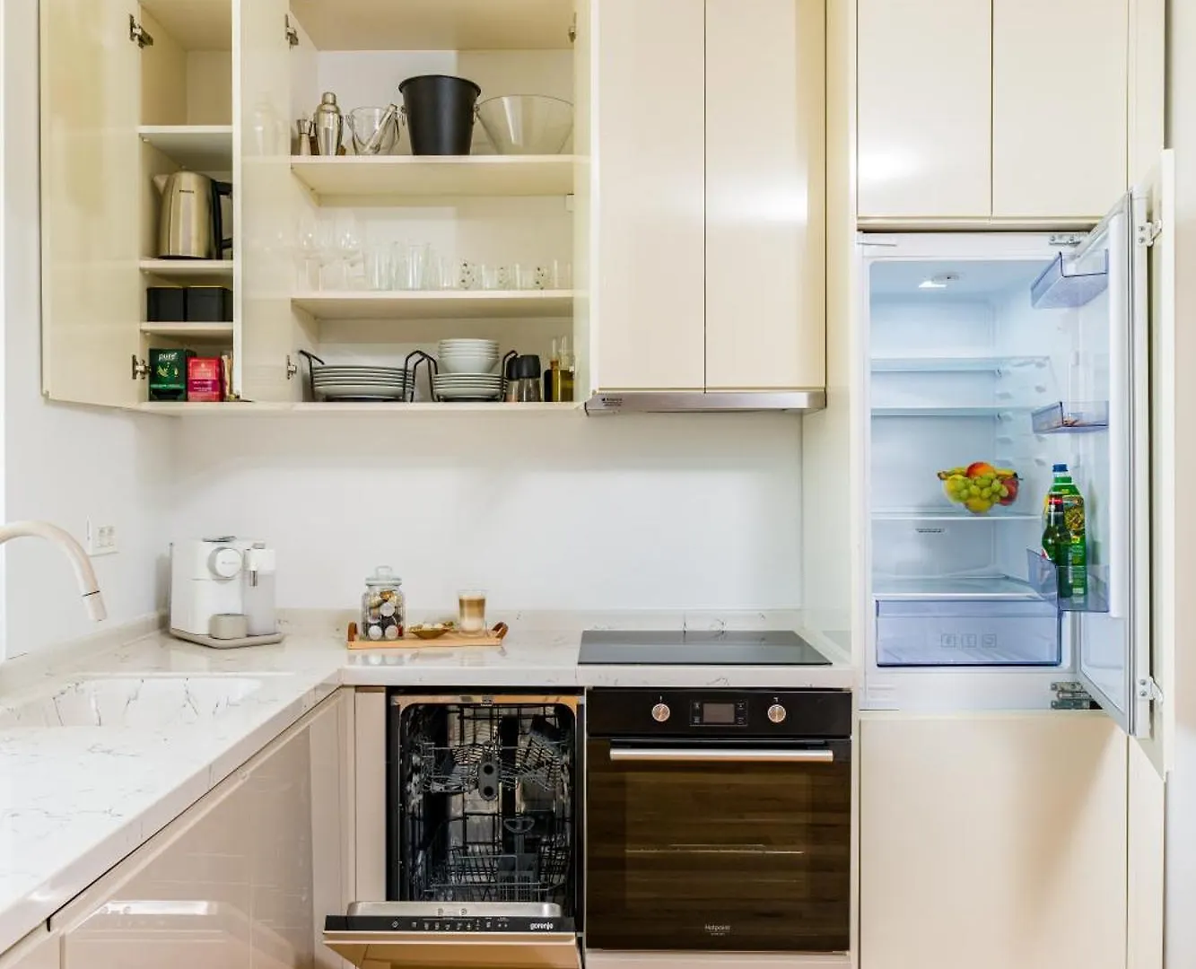 Mido Aviatie Park Apartments With Private Parking & Self Check-In Bucureşti