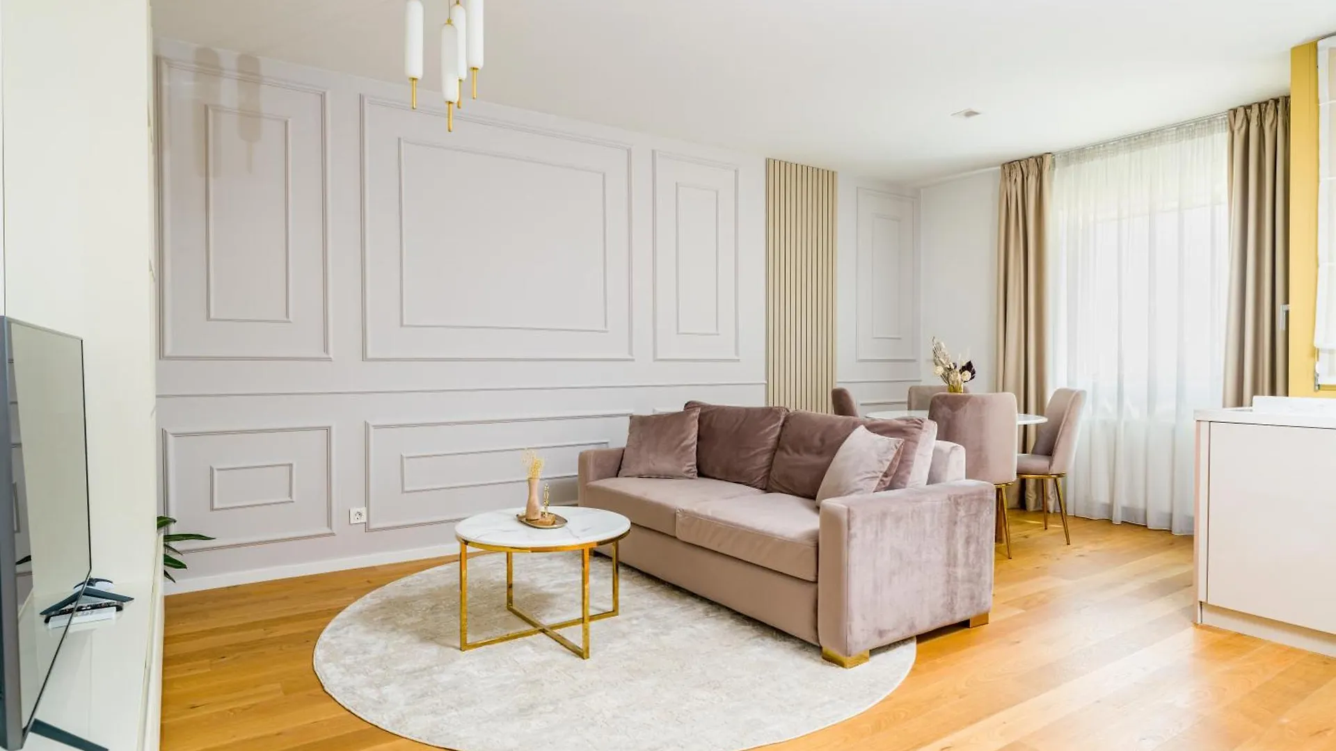 Mido Aviatie Park Apartments With Private Parking & Self Check-In Bucureşti